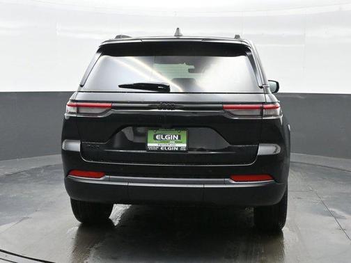 2026 Jeep Grand Cherokee Altitude