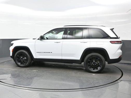 2024 Jeep Grand Cherokee Altitude