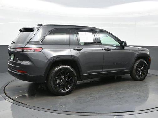 2024 Jeep Grand Cherokee Altitude