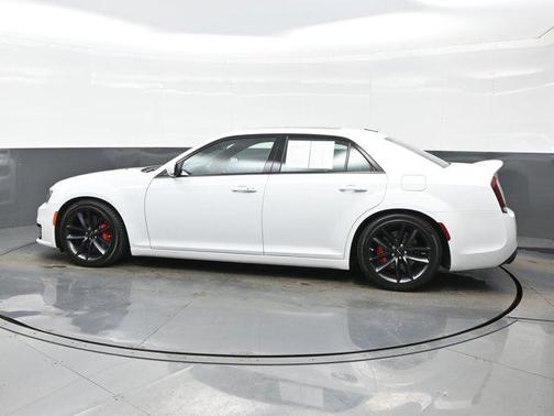 2023 Chrysler 300 C