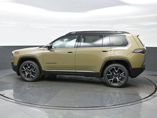 '41 2026 Jeep Cherokee Overland