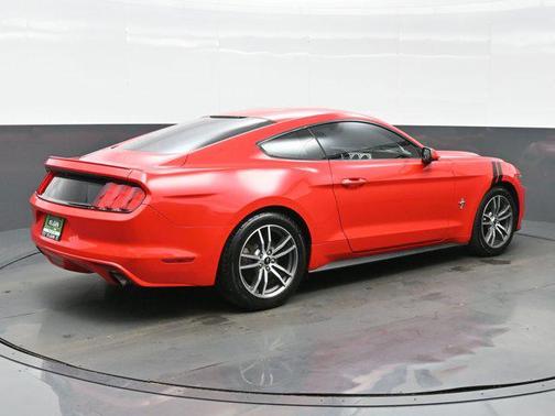 2016 Ford Mustang EcoBoost