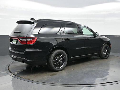 DB Black Clearcoat 2026 Dodge Durango GT Plus