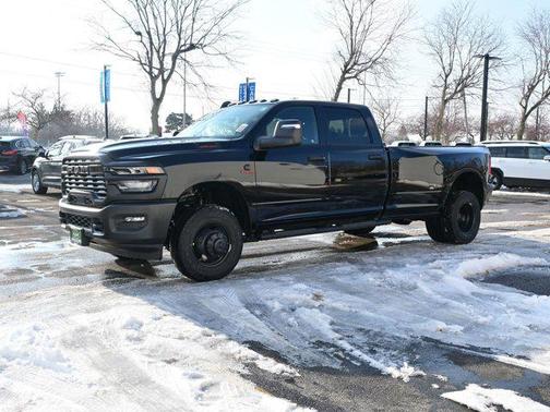 2026 RAM 3500 Tradesman Crew Cab 4x4 8' Box