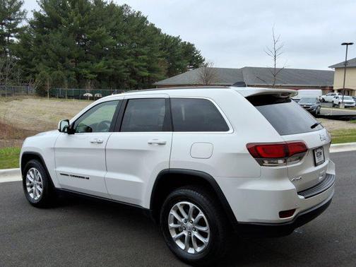 2022 Jeep Grand Cherokee Laredo