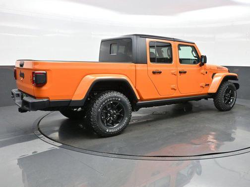 2025 Jeep Gladiator Willys