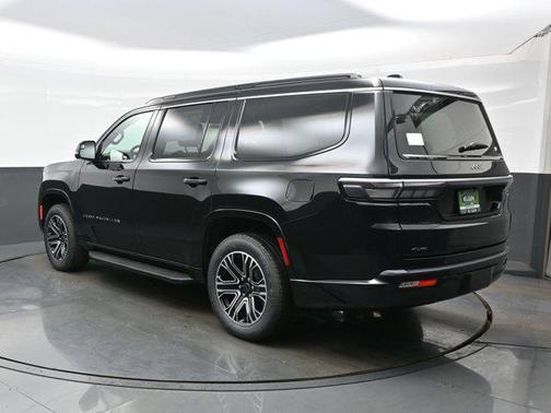 High Gloss Black 2026 Jeep Grand Wagoneer 4x4