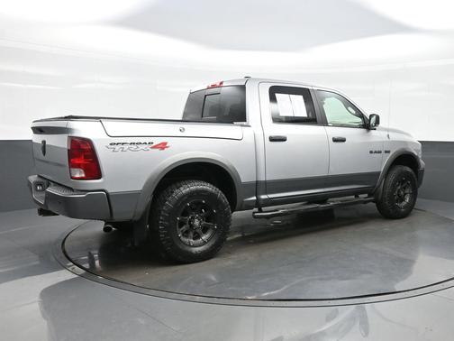 Bright Silver Metallic CC/Mineral Gray Met CC 2009 Dodge Ram 1500 TRX