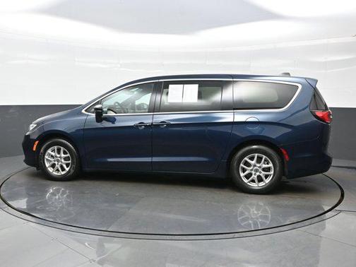 Fathom Blue Pearlcoat 2024 Chrysler Pacifica Touring