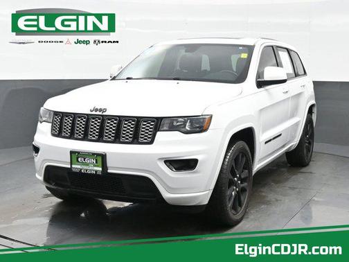 Bright White Clearcoat 2021 Jeep Grand Cherokee Laredo