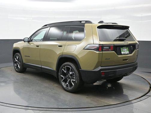 '41 2026 Jeep Cherokee Overland