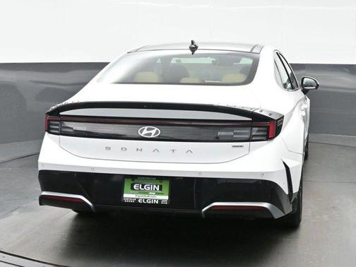 2024 Hyundai SONATA Hybrid Limited