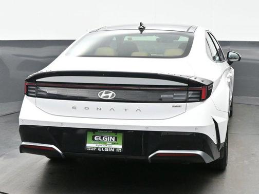 2024 Hyundai SONATA Hybrid Limited