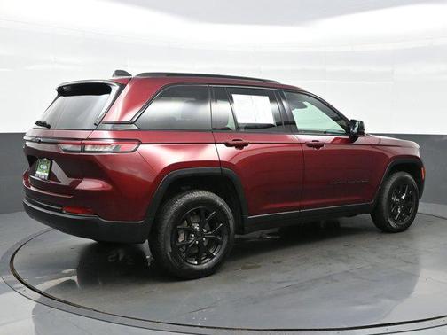 2024 Jeep Grand Cherokee Altitude