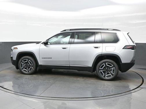 2026 Jeep Cherokee Laredo 4x4