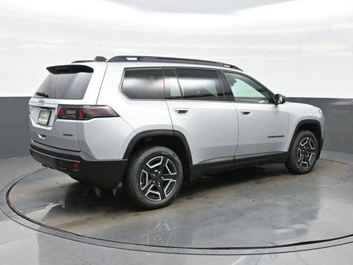 2026 Jeep Cherokee Laredo 4x4