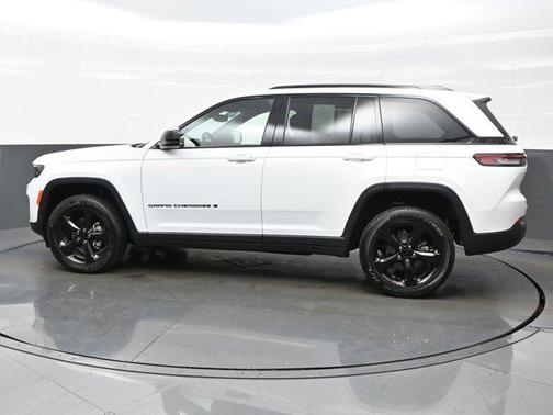 2023 Jeep Grand Cherokee Altitude