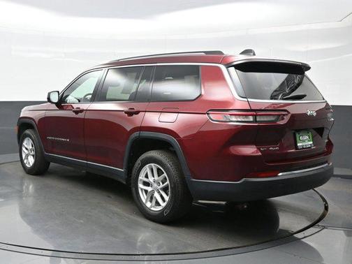 2022 Jeep Grand Cherokee L Laredo