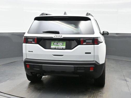 Bright White Clearcoat 2026 Jeep Cherokee Overland