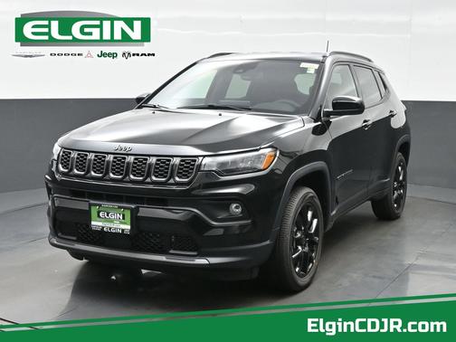 Diamond Black Crystal Pearlcoat 2026 Jeep Compass Latitude