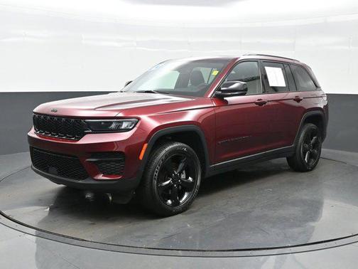 2024 Jeep Grand Cherokee Altitude