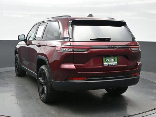 2024 Jeep Grand Cherokee Altitude