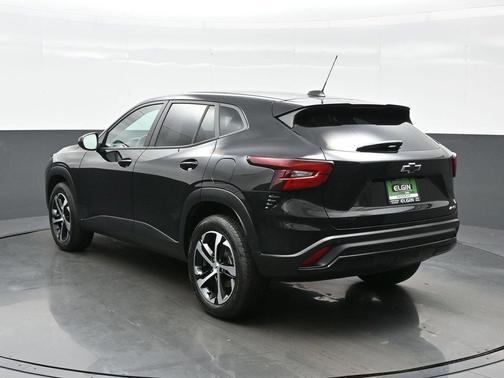 Mosaic Black Metallic 2024 Chevrolet Trax FWD 1RS