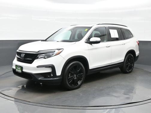 Platinum White Pearl 2022 Honda Pilot AWD Special Edition
