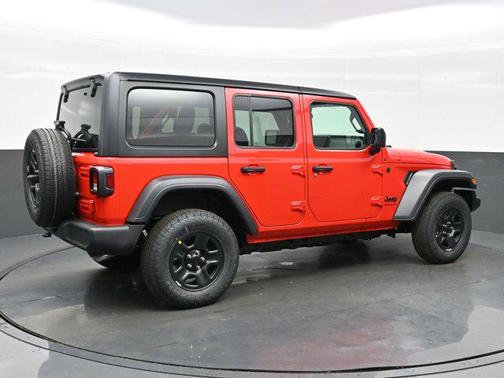 2025 Jeep Wrangler Sport