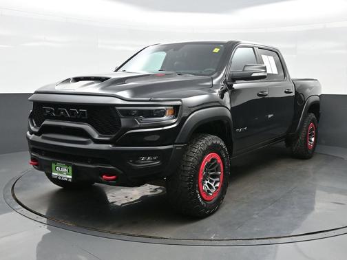 Diamond Black Crystal Pearlcoat 2021 RAM 1500 TRX