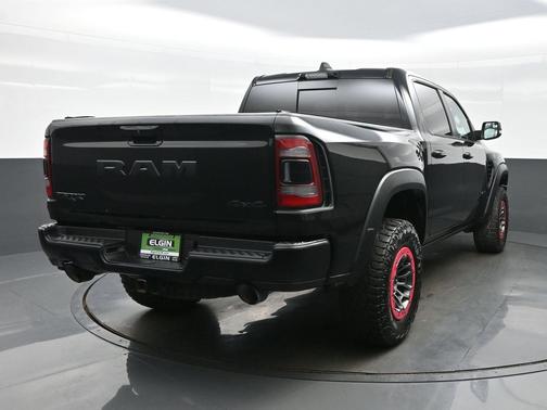 Diamond Black Crystal Pearlcoat 2021 RAM 1500 TRX