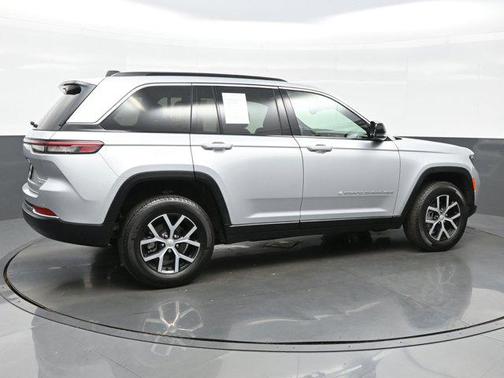 2024 Jeep Grand Cherokee Limited X