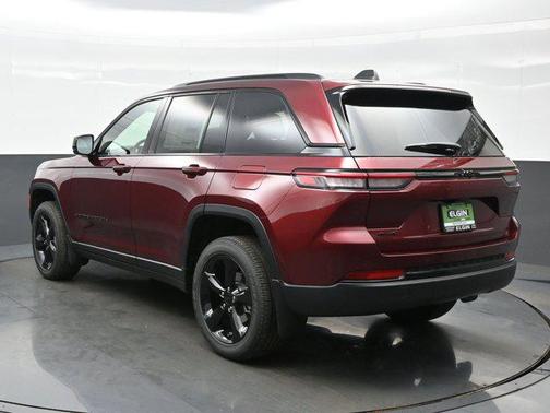 2025 Jeep Grand Cherokee Altitude