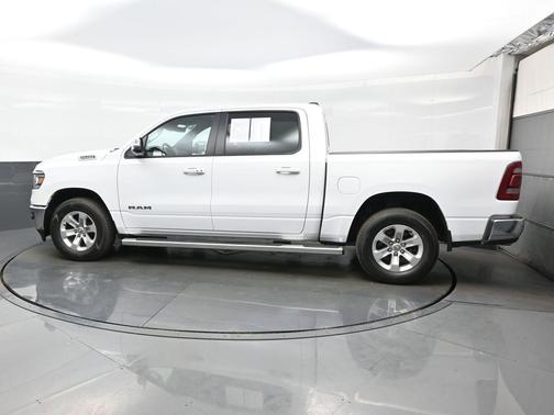 Bright White Clearcoat 2023 RAM 1500 Laramie