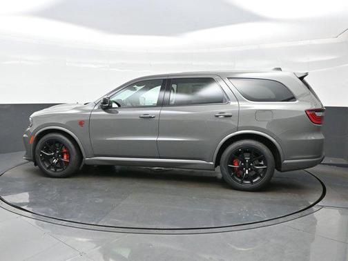 Destroyer Gray Clearcoat 2026 Dodge Durango SRT Jailbreak AWD