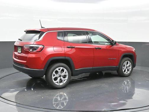 2025 Jeep Compass Sport