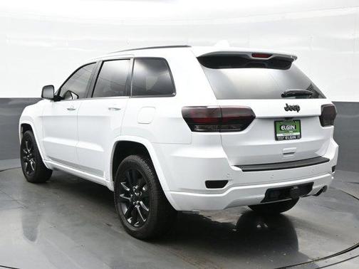 2022 Jeep Grand Cherokee Laredo