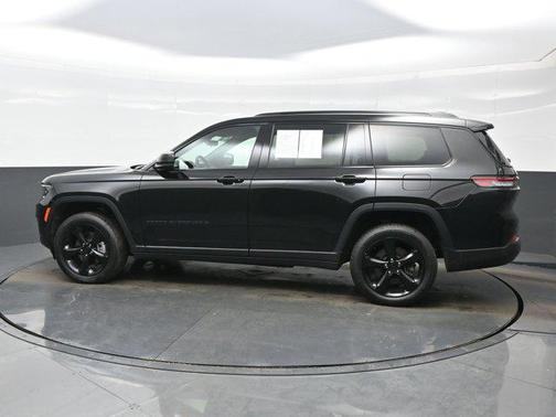Diamond Black Crystal Pearlcoat 2025 Jeep Grand Cherokee L Limited