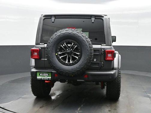 Granite Crystal Metallic Clearcoat 2026 Jeep Wrangler Rubicon