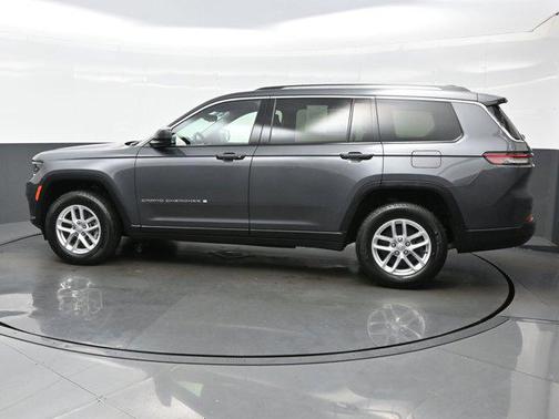 2022 Jeep Grand Cherokee L Laredo