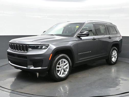 2022 Jeep Grand Cherokee L Laredo