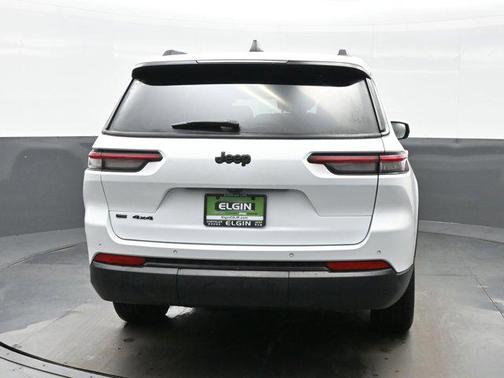 Bright White Clearcoat 2023 Jeep Grand Cherokee L Altitude