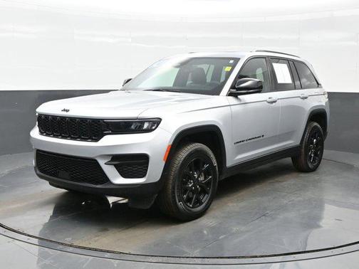 2024 Jeep Grand Cherokee Altitude