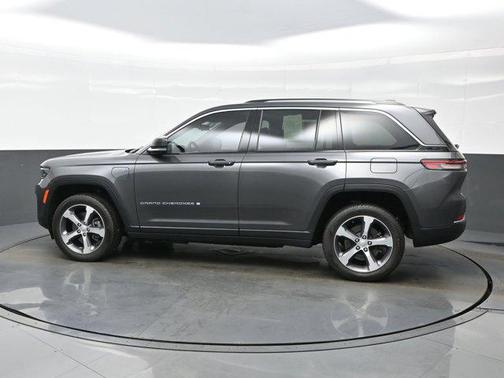 2022 Jeep Grand Cherokee 4xe Base