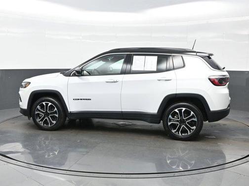 Bright White Clearcoat 2023 Jeep Compass Limited