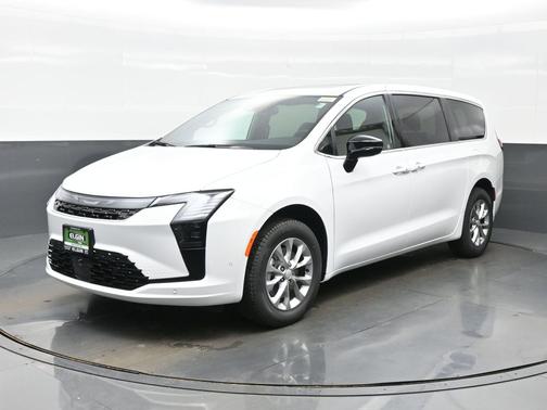 Bright White Clearcoat 2027 Chrysler Pacifica L