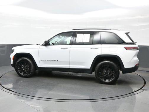 2024 Jeep Grand Cherokee Altitude