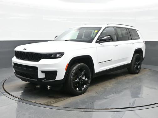 Bright White Clearcoat 2023 Jeep Grand Cherokee L Altitude