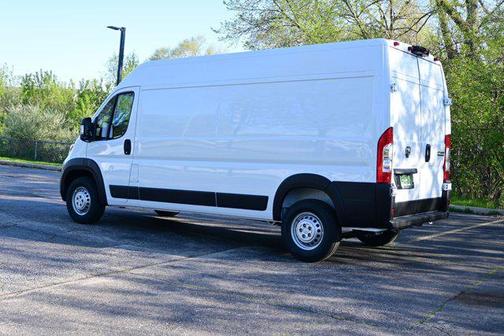 Bright White Clearcoat 2026 RAM ProMaster 2500 Tradesman