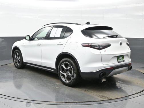 2024 Alfa Romeo Stelvio Ti